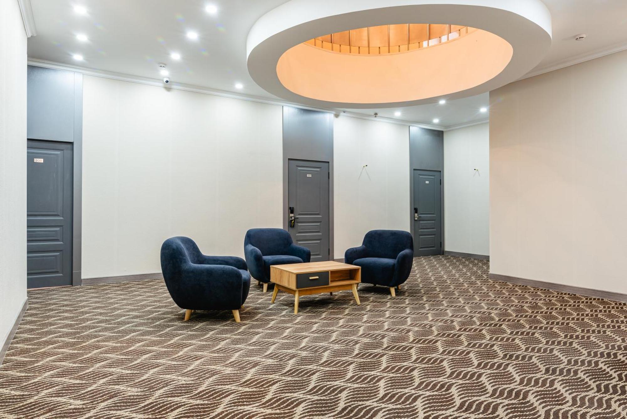 Aykun Hotel Ałma Ata Zewnętrze zdjęcie